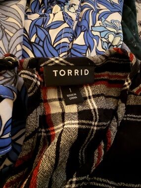 Torrid Black & Red Plaid Women's shirt
